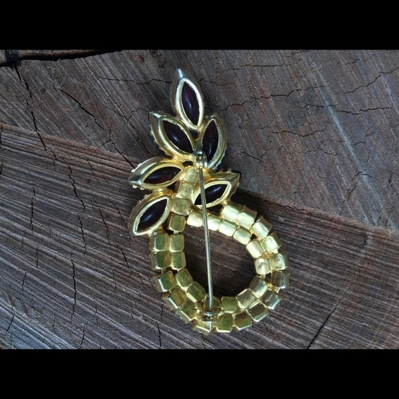 Purple Aurora Borealis Vintage Brooch - Picture 6 of 6